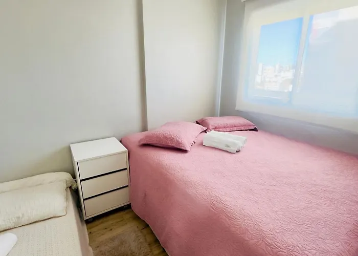Com Tres Quartos E Ar-condicionado Apartment